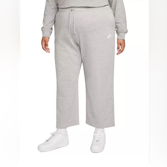Nike Women’s Plus Size Sportswear Fleece Mid Rise Wide-Leg Sweatpants grey 3X - Picture 1 of 14